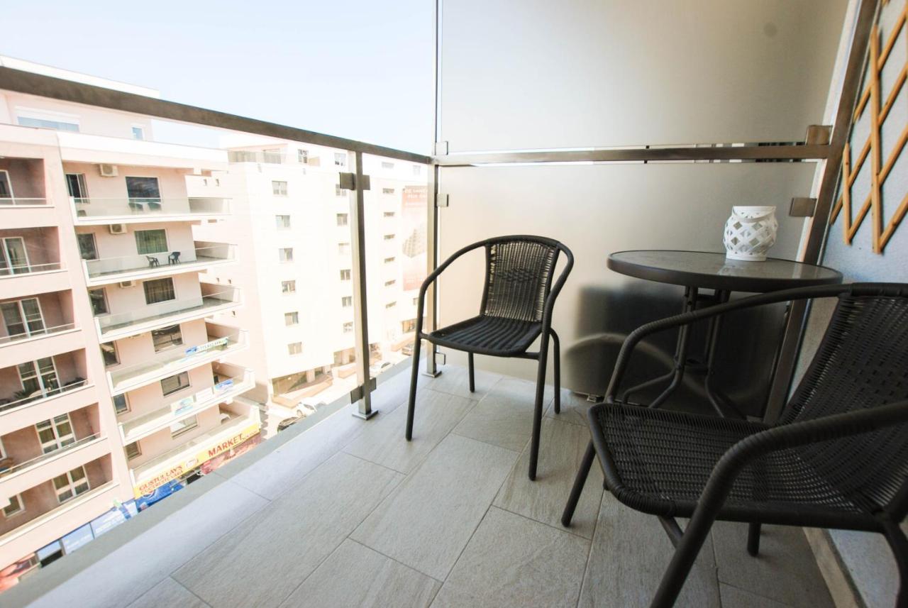 Dor De Mare - Studio Tenerife - Sea And Lake View - Street Lotus ! Apartment Mamaia Luaran gambar